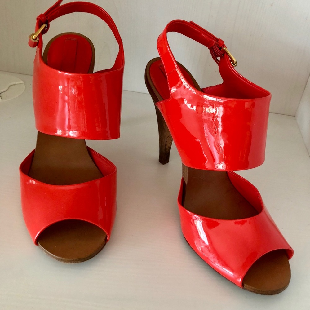BCBG Orange Patent Leather Heels